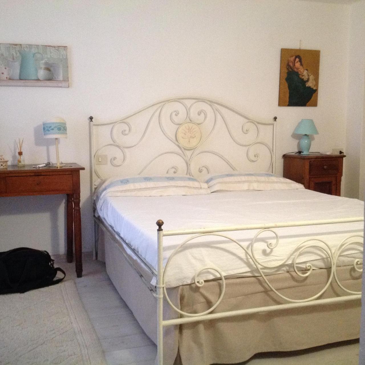 Casa Vacanza Porto Luna 68 빌라시미우스 외부 사진